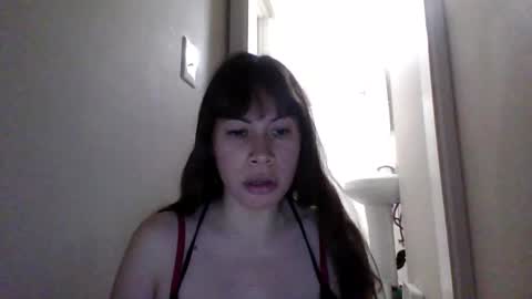 Snapshot of petitedoll30 chatting on 11/10/25, 01:04 Petitedoll30 online show from 11/10/25, 01:04