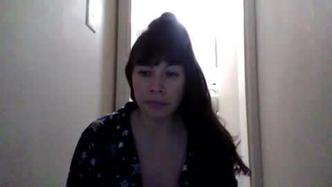 Snapshot of petitedoll30 chatting on 11/16/25, 01:33 Petitedoll30 online show from 11/16/25, 01:33