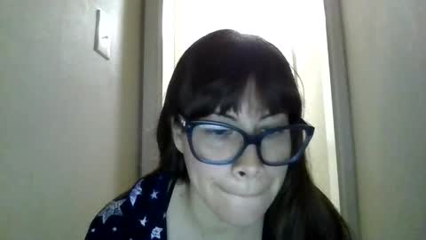Snapshot of petitedoll30 chatting on 04/21/26, 10:01 Petitedoll30 online show from 04/21/26, 10:01
