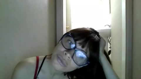 Snapshot of petitedoll30 chatting on 05/03/26, 03:12 Petitedoll30 online show from 05/03/26, 03:12