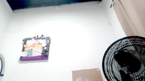 danna online show from 12/05/25, 03:26