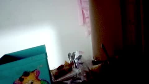 Snapshot of petiteivoryqueen chatting on 07/31/26, 04:45 danna online show from 07/31/26, 04:45