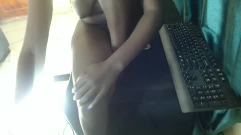 petiteme1 online show from 01/23/25, 03:48