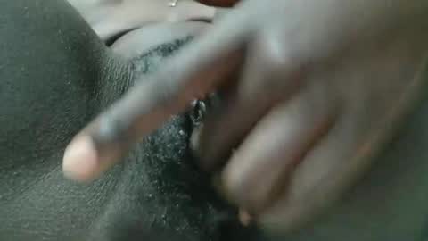 petiteme1 online show from 03/10/25, 11:49