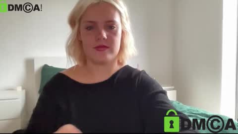 Snapshot of petiteminxlara chatting on 11/07/25, 11:10 lara online show from 11/07/25, 11:10