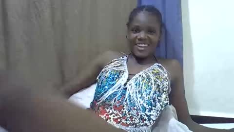 Snapshot of petiteslim2 chatting on 04/07/26, 07:20 petiteslim2 online show from 04/07/26, 07:20