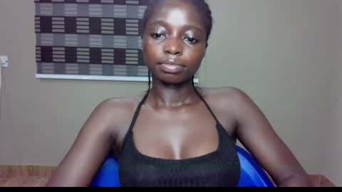 petitexxebony online show from 06/11/26, 12:32