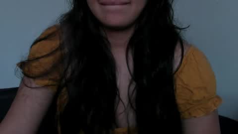 Snapshot of petitgirl_ chatting on 04/30/26, 10:14 J A S S online show from 04/30/26, 10:14