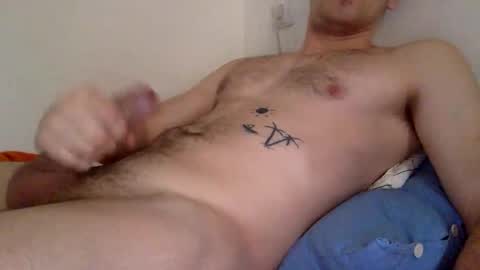 Snapshot of petitpop chatting on 11/24/25, 09:20 petitpop online show from 11/24/25, 09:20