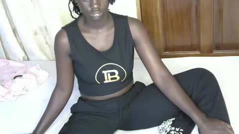 petitte_gyaal online show from 01/07/26, 06:43