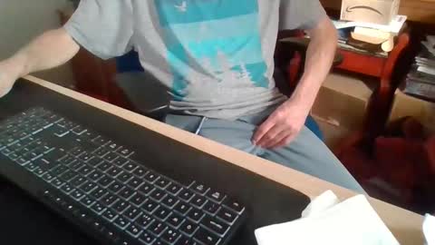 petitwilly online show from 11/28/25, 12:41