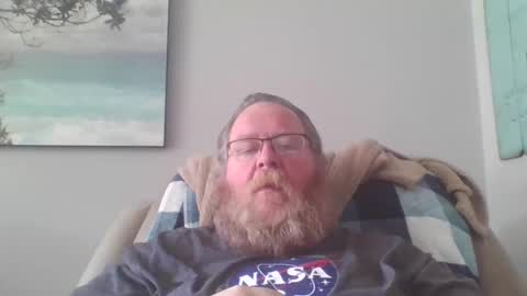 Snapshot of petman1968 chatting on 09/13/25, 07:02 petman1968 online show from 09/13/25, 07:02