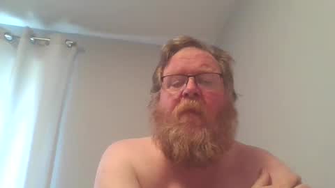 Snapshot of petman1968 chatting on 09/14/25, 07:35 petman1968 online show from 09/14/25, 07:35