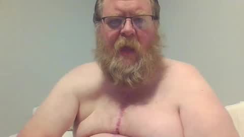 Snapshot of petman1968 chatting on 09/18/25, 02:19 petman1968 online show from 09/18/25, 02:19