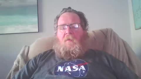 Snapshot of petman1968 chatting on 09/20/25, 12:55 petman1968 online show from 09/20/25, 12:55