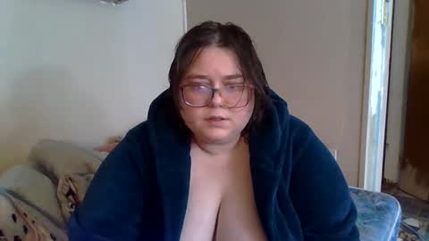 Snapshot of petmykitty chatting on 09/15/25, 06:30 The Aspie Kitty twitterthishunonfire online show from 09/15/25, 06:30