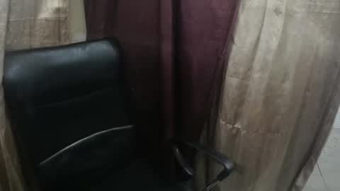 Snapshot of petty_boy777 chatting on 01/14/26, 02:28 petty_boy777 online show from 01/14/26, 02:28