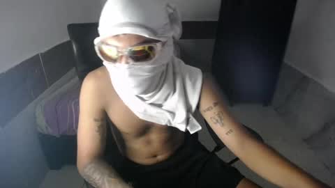 Snapshot of petty_boy777 chatting on 04/28/26, 06:57 petty_boy777 online show from 04/28/26, 06:57