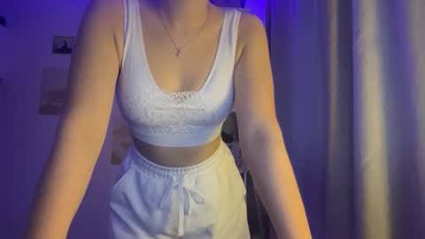 Katie online show from 10/21/25, 02:07