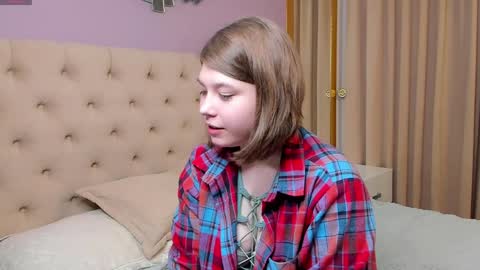 Kate online show from 12/22/24, 03:11