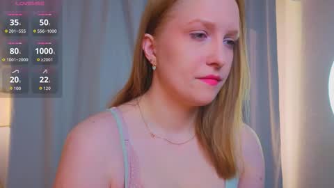 Snapshot of petulagambee chatting on 03/16/26, 03:34 Kate online show from 03/16/26, 03:34