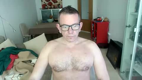 Snapshot of pg19clp4191zm chatting on 03/18/26, 07:11 Alex online show from 03/18/26, 07:11