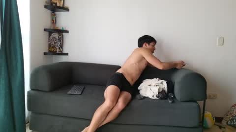 Snapshot of pgcf95 chatting on 04/17/26, 01:14 pgcf95 online show from 04/17/26, 01:14