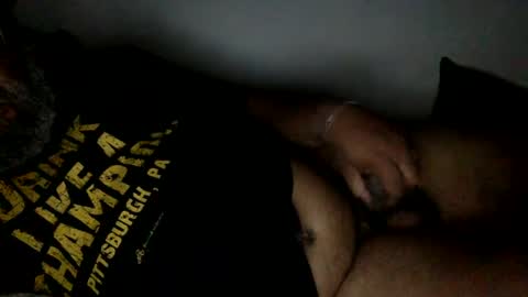 Snapshot of pgh1995 chatting on 09/21/25, 12:51 pgh1995 online show from 09/21/25, 12:51