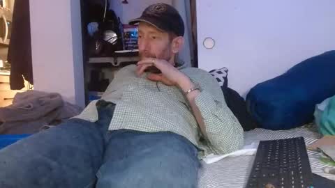 Snapshot of pgrower chatting on 06/01/26, 04:03 pgrower online show from 06/01/26, 04:03
