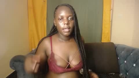 Snapshot of phaeey_savage chatting on 03/16/26, 05:50 Pheey online show from 03/16/26, 05:50