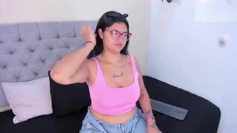 phaniedoll online show from 09/16/25, 10:38