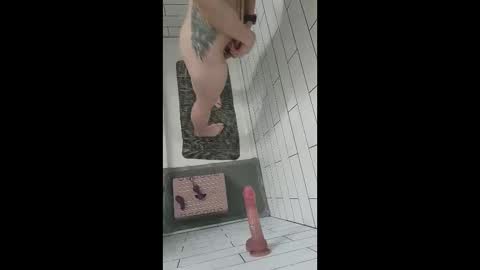 PharrahFR online show from 02/17/25, 03:36