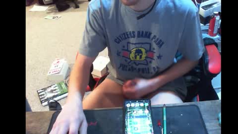 Snapshot of phantm420__ chatting on 11/18/25, 10:03 phantm420__ online show from 11/18/25, 10:03