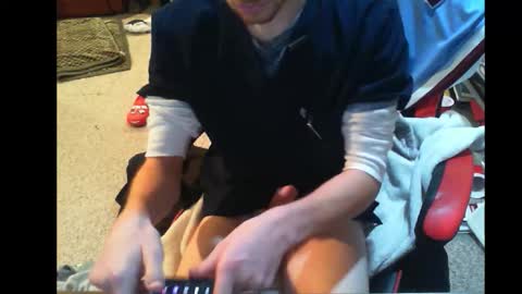 Snapshot of phantm420__ chatting on 12/04/25, 03:49 phantm420__ online show from 12/04/25, 03:49