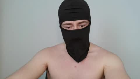 Snapshot of phantomgent chatting on 04/15/26, 11:39 phantomgent online show from 04/15/26, 11:39