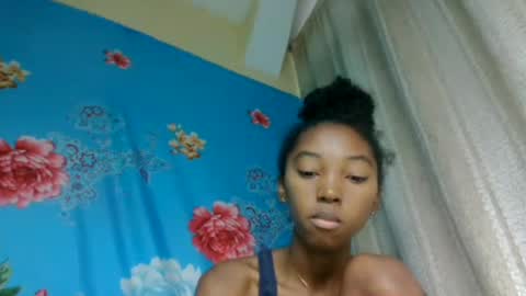 Snapshot of phaosiiia chatting on 06/28/26, 12:33 phaosiiia online show from 06/28/26, 12:33