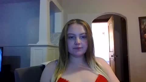 Snapshot of phatassblond chatting on 02/12/25, 04:55 PhatAssBlond online show from 02/12/25, 04:55