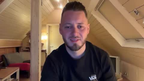 Ben 1995 online show from 02/03/26, 09:20