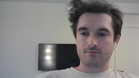 Snapshot of philborison chatting on 09/19/25, 10:49 PhilipBorison online show from 09/19/25, 10:49