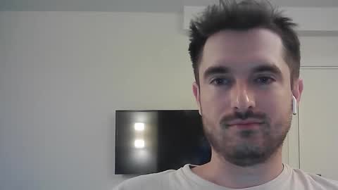 Snapshot of philborison chatting on 09/26/25, 05:44 PhilipBorison online show from 09/26/25, 05:44