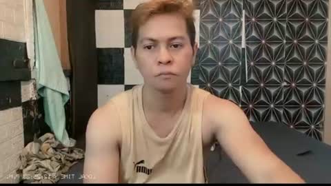 Snapshot of philcummx chatting on 06/15/26, 04:25 PHIL online show from 06/15/26, 04:25