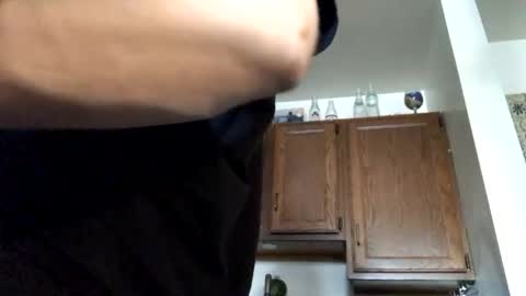 Snapshot of phildoesart chatting on 12/31/24, 02:25 Phil online show from 12/31/24, 02:25