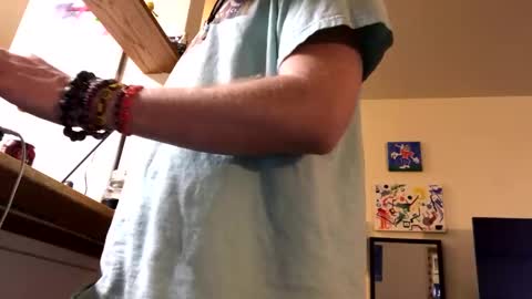 Snapshot of phildoesart chatting on 01/07/25, 11:35 Phil online show from 01/07/25, 11:35