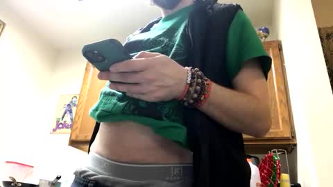 Snapshot of phildoesart chatting on 01/20/25, 12:36 Phil online show from 01/20/25, 12:36