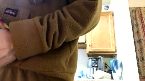 Snapshot of phildoesart chatting on 01/21/25, 03:15 Phil online show from 01/21/25, 03:15