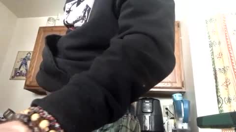 Snapshot of phildoesart chatting on 01/21/25, 06:55 Phil online show from 01/21/25, 06:55