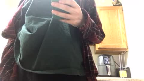 Snapshot of phildoesart chatting on 03/02/25, 03:13 Phil online show from 03/02/25, 03:13