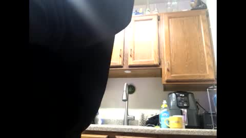 Snapshot of phildoesart chatting on 03/10/25, 12:18 Phil online show from 03/10/25, 12:18