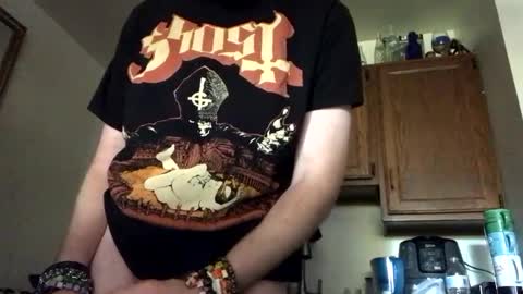 Snapshot of phildoesart chatting on 10/23/25, 06:50 Phil online show from 10/23/25, 06:50