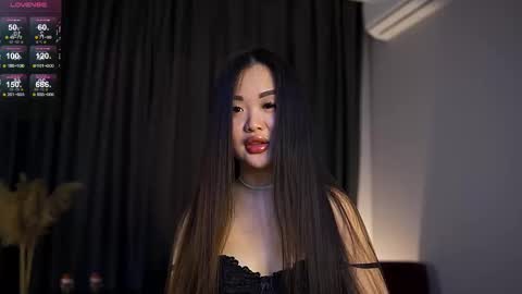 Snapshot of philippabrainard chatting on 02/18/25, 05:20 Hello guys Sweet Scarlett here NEXT LIVE 5AM 2 gmt online show from 02/18/25, 05:20